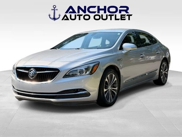 Used 2017 Buick LaCrosse Essence w/ Sights and Sounds Package FWD image 4