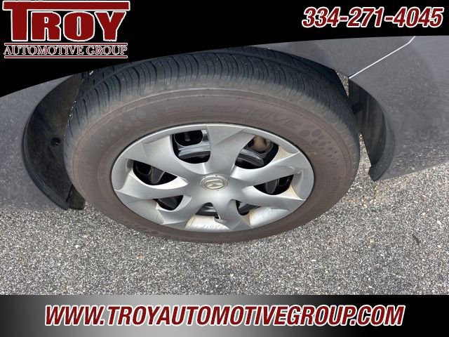 Used 2014 MAZDA MAZDA3 i Sport image 13