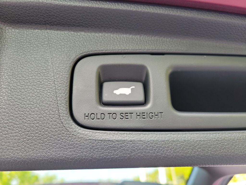 Certified 2025 Honda CR-V Sport-L image 11