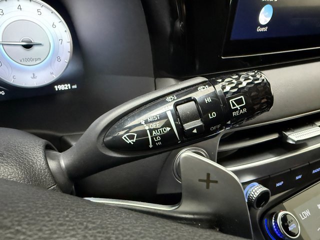 Used 2024 Hyundai Palisade Calligraphy image 13