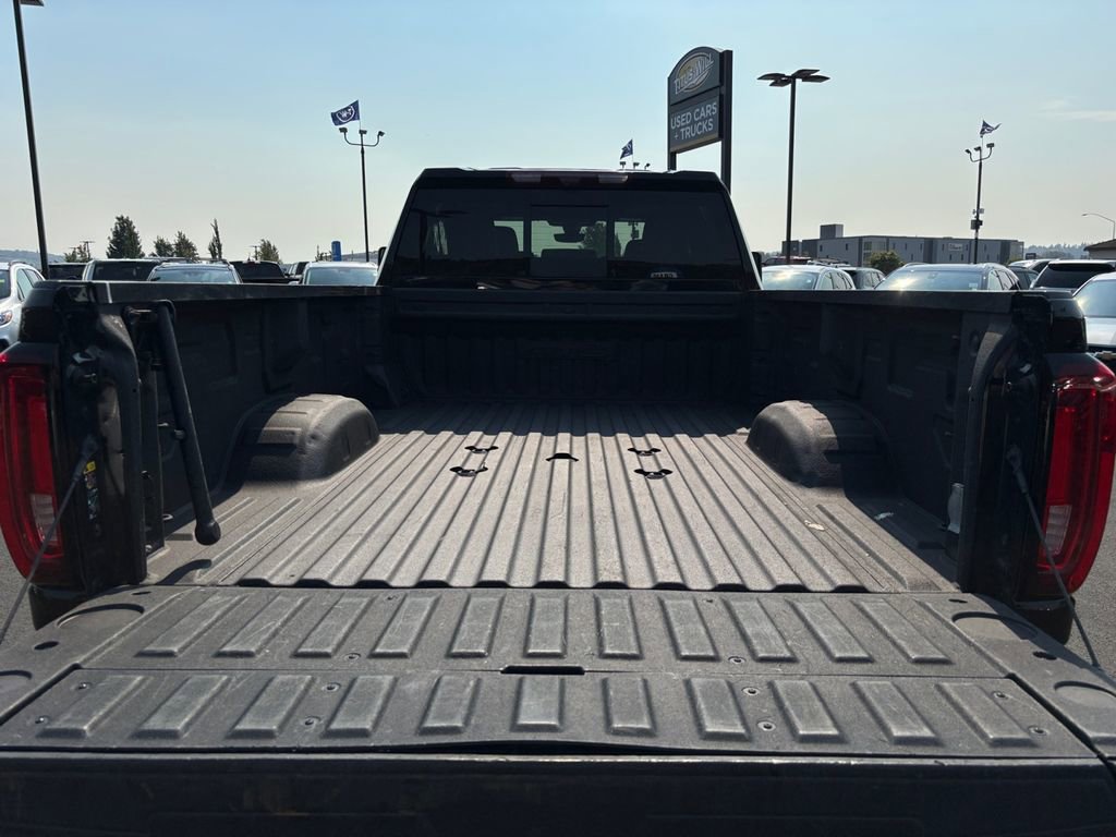 Used 2023 GMC Sierra 3500 AT4 w/ AT4 Premium Plus Package image 25