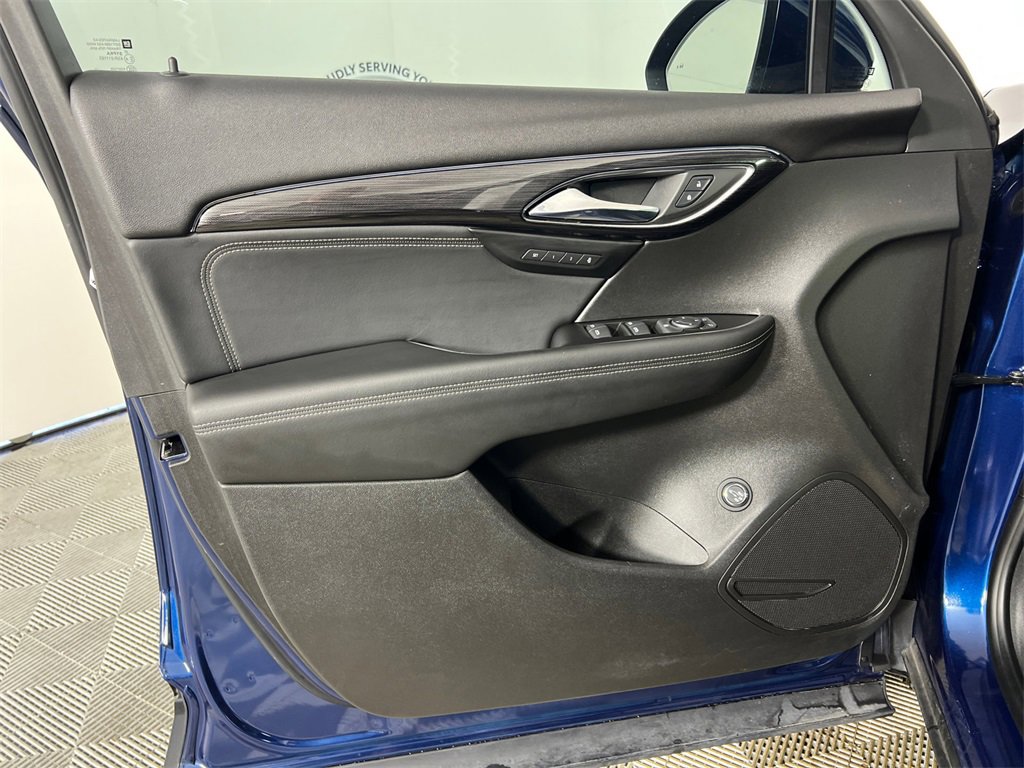 Used 2023 Buick Envision Essence image 10