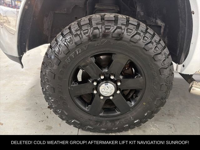 Used 2010 Dodge Ram 3500 Truck Laramie w/ Chrome Accents Group AWD/4WD image 4
