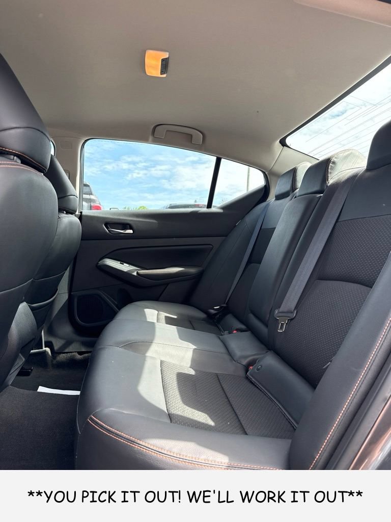 Used 2022 Nissan Altima 2.5 SR AWD/4WD image 10