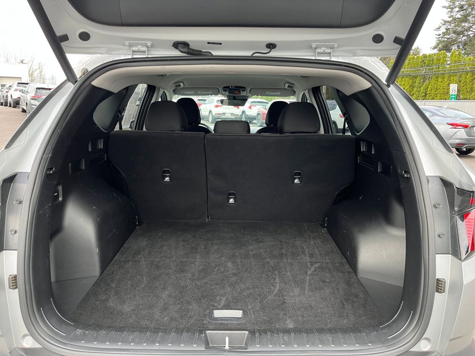 Used 2025 Hyundai Tucson SEL AWD/4WD image 34