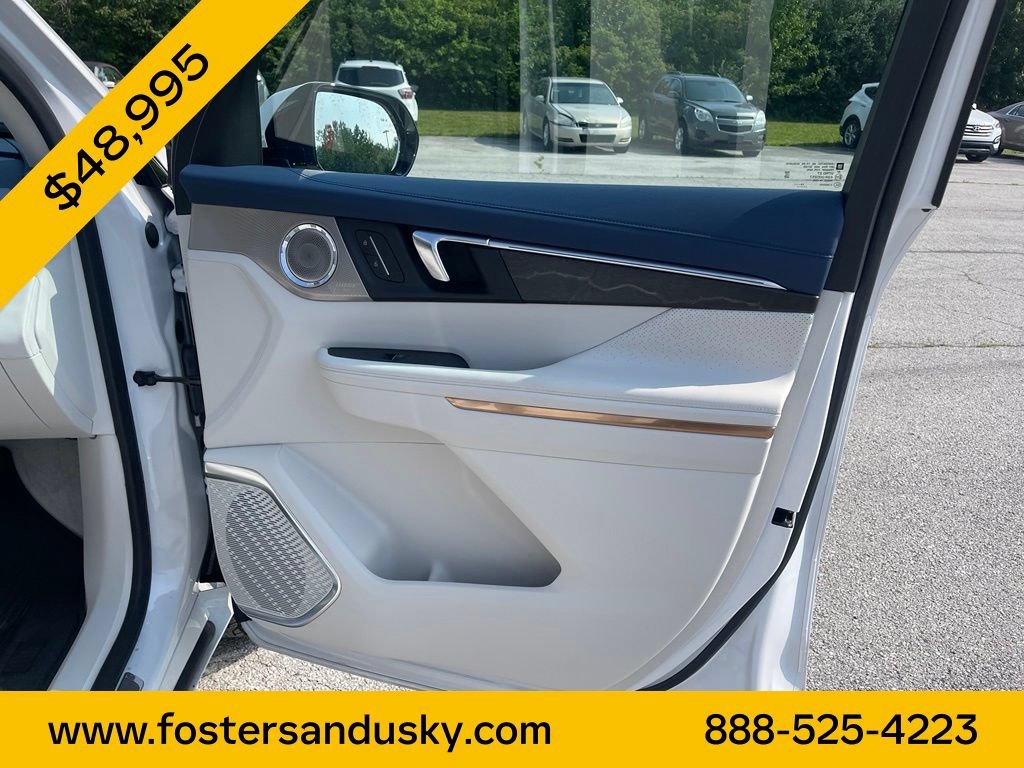 Used 2025 Buick Enclave Avenir w/ Super Cruise Package FWD image 20