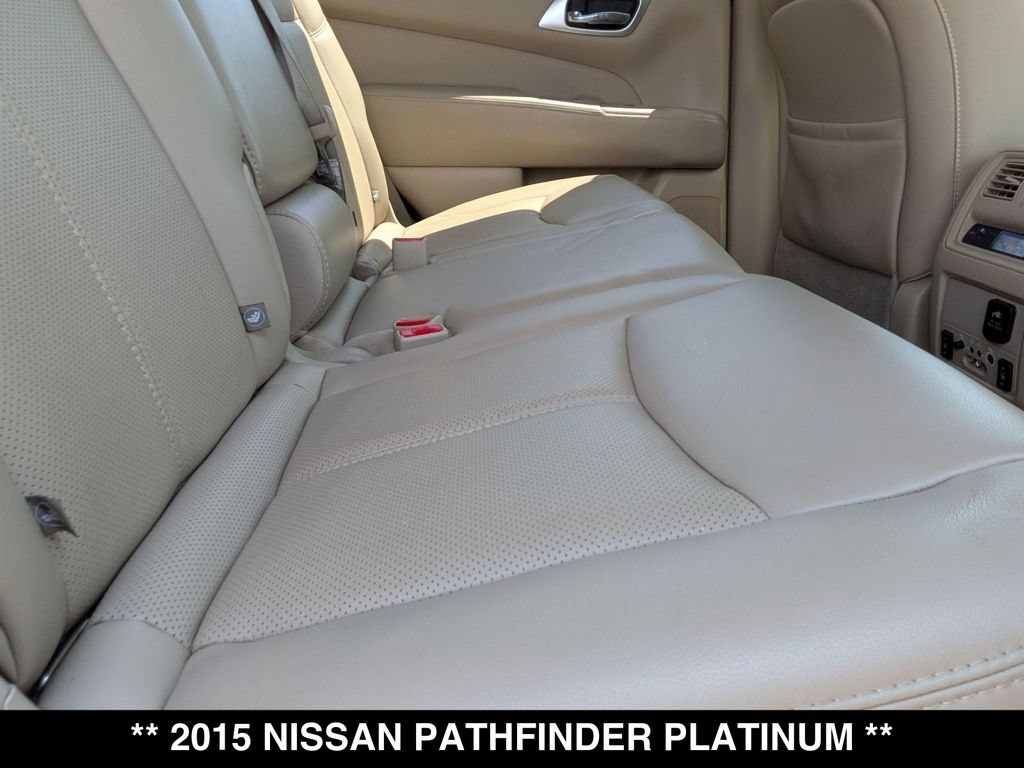 Used 2015 Nissan Pathfinder Platinum w/ Family Entertainment Package AWD/4WD image 24