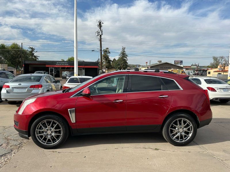 Used 2016 Cadillac SRX Luxury w/ Driver Awareness Package AWD/4WD image 4