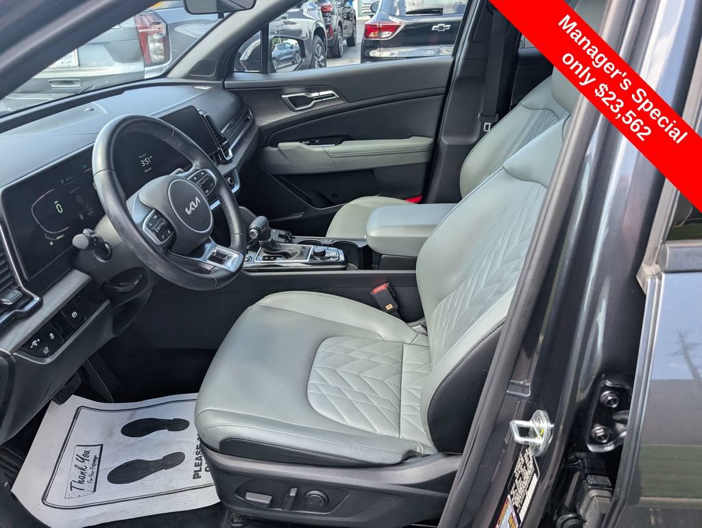 Used 2023 Kia Sportage X-Line w/ X-Line Premium Package AWD/4WD image 13
