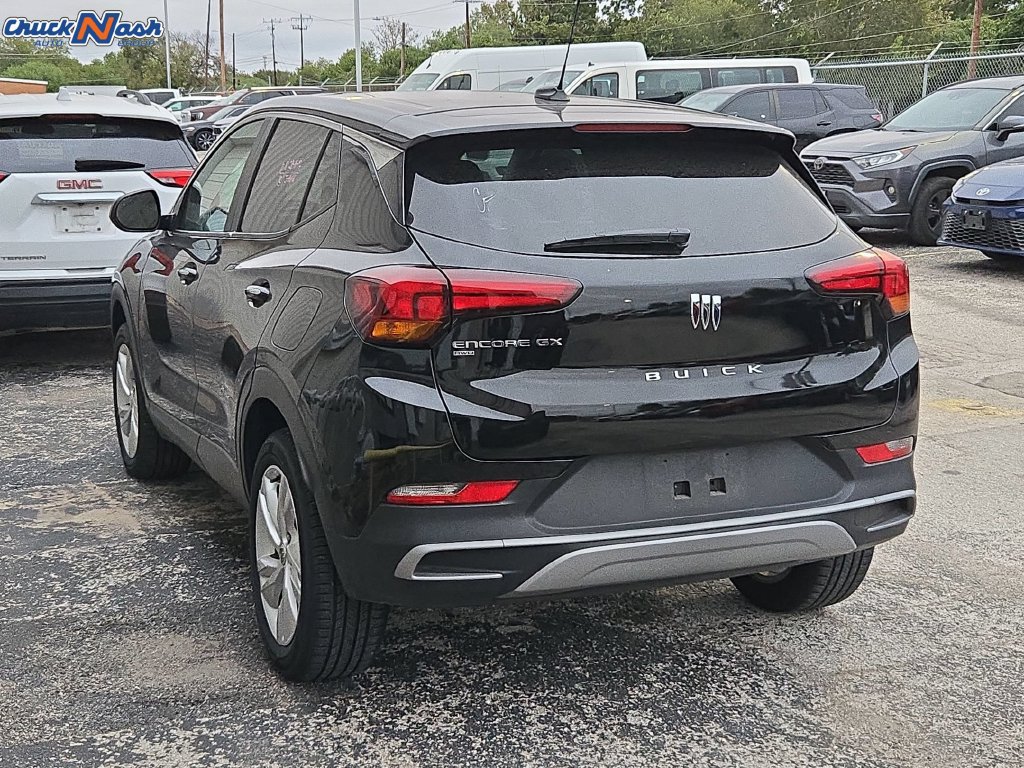 Used 2025 Buick Encore GX Preferred AWD/4WD image 4