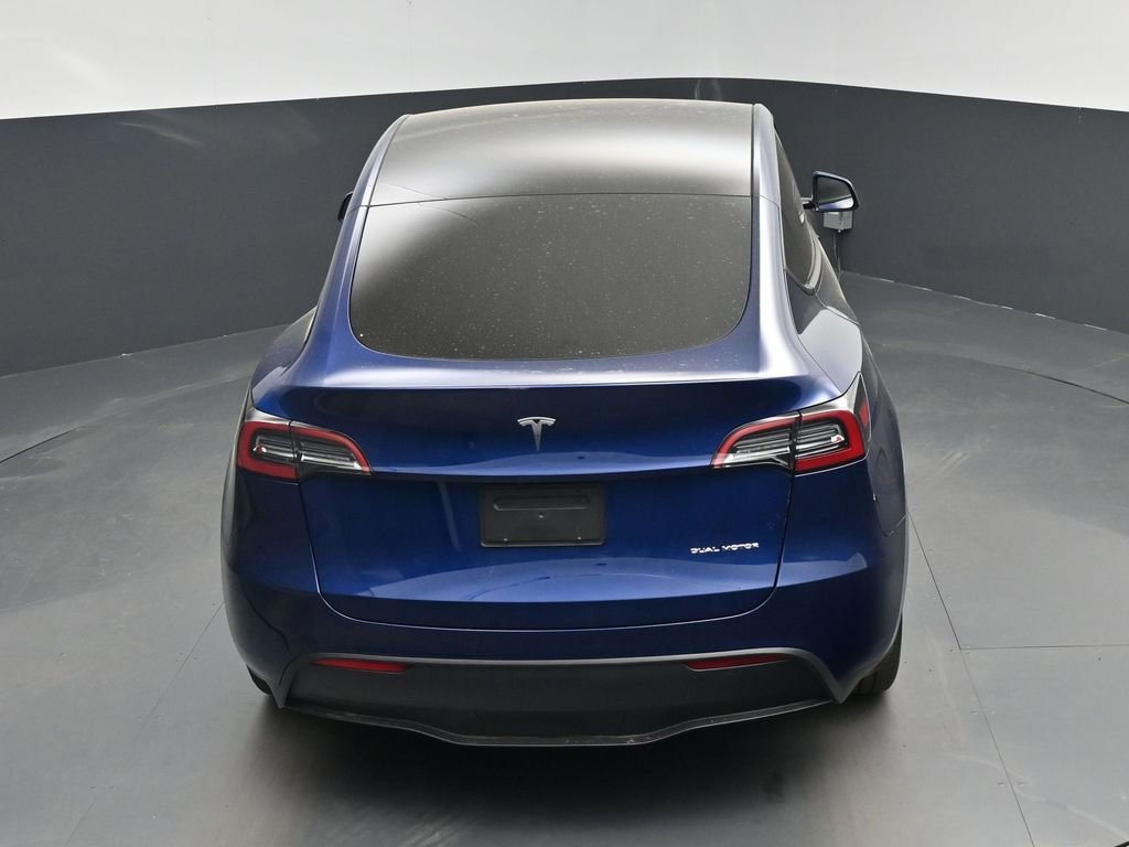 Used 2025 Tesla Model Y Long Range image 25