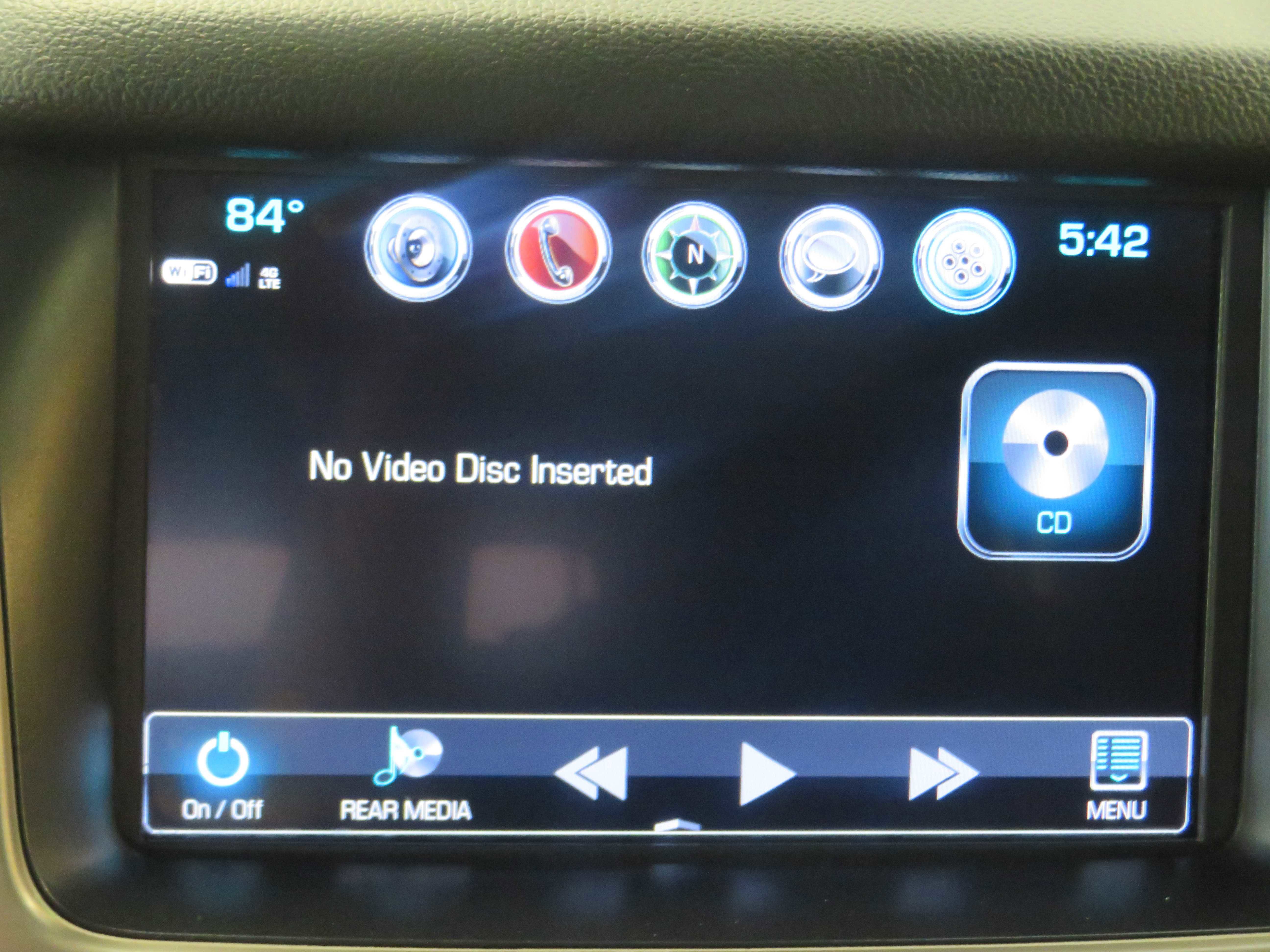 Used 2017 GMC Yukon XL Denali w/ Open Road Package AWD/4WD image 43