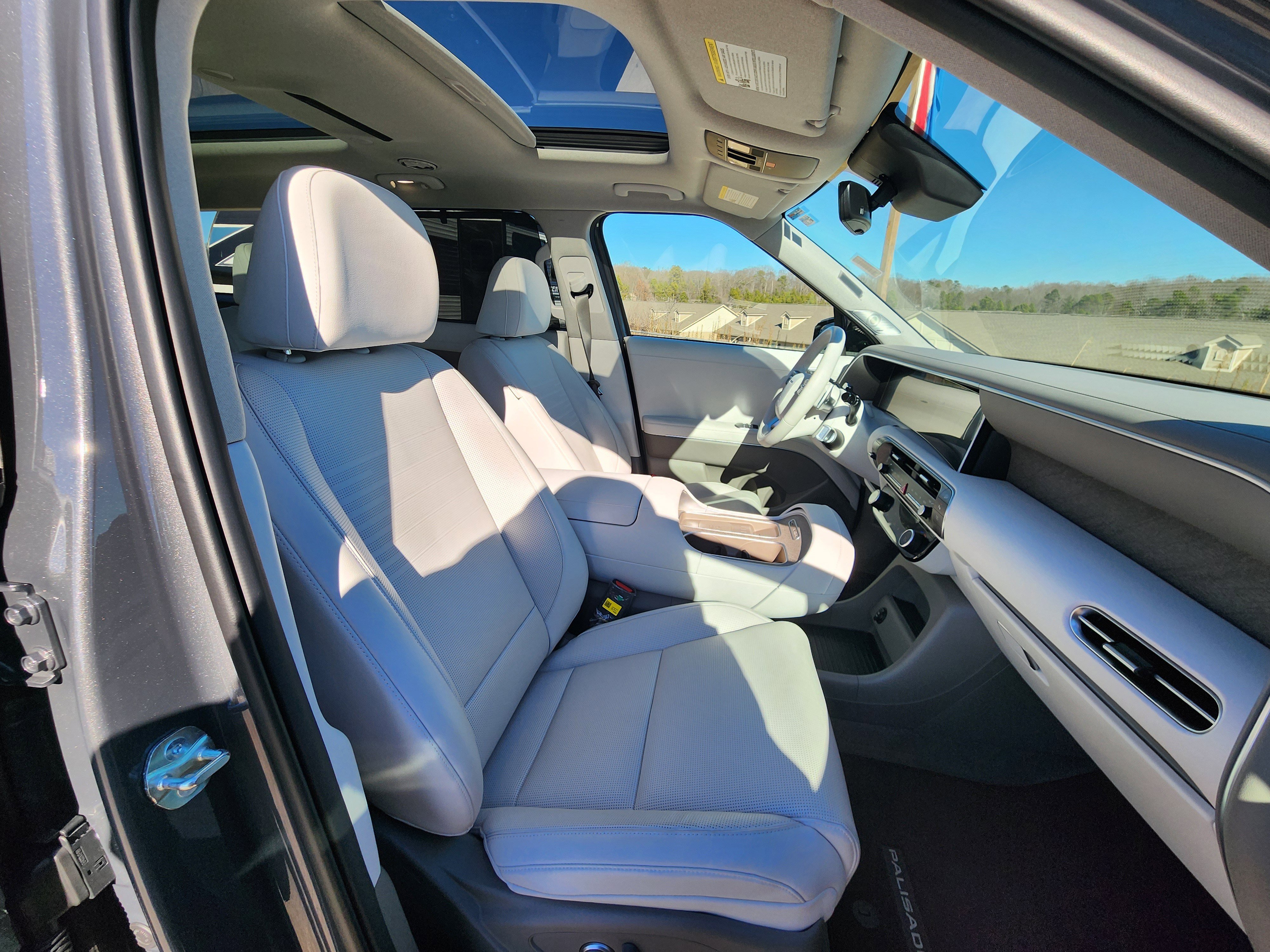 Used 2026 Hyundai Palisade Limited image 14