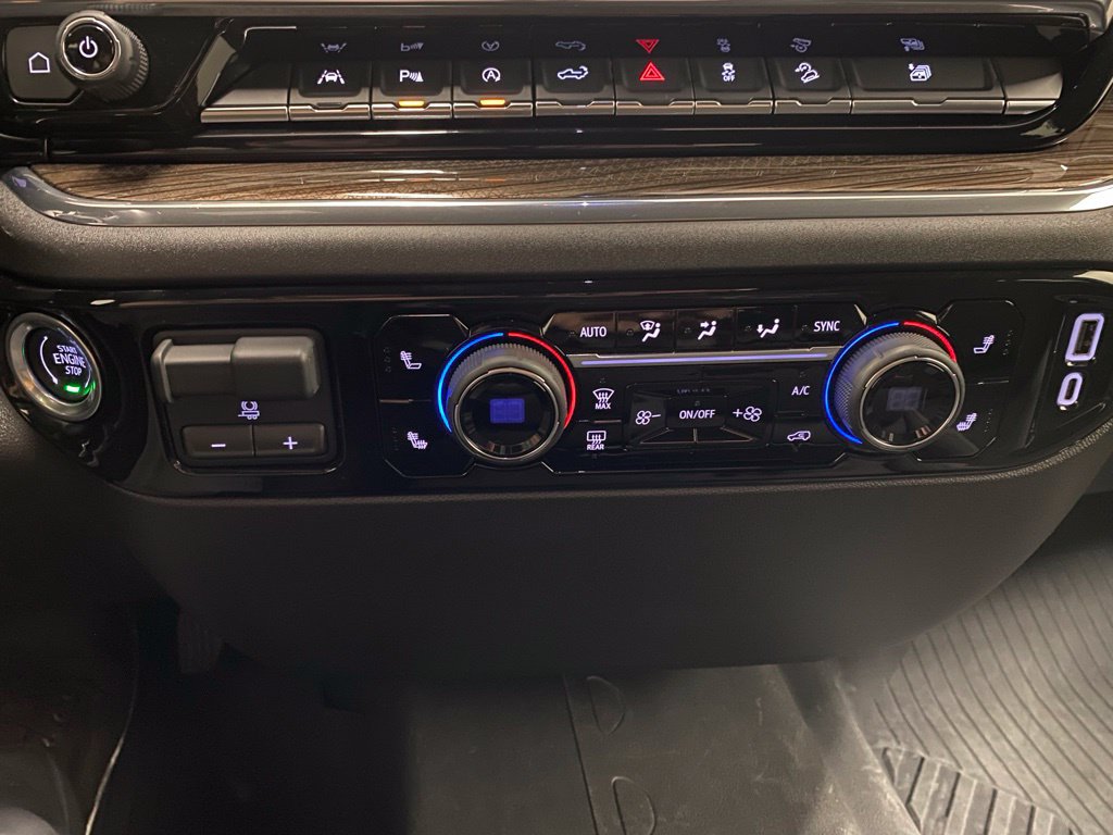 Used 2024 Chevrolet Silverado 1500 LT AWD/4WD image 20