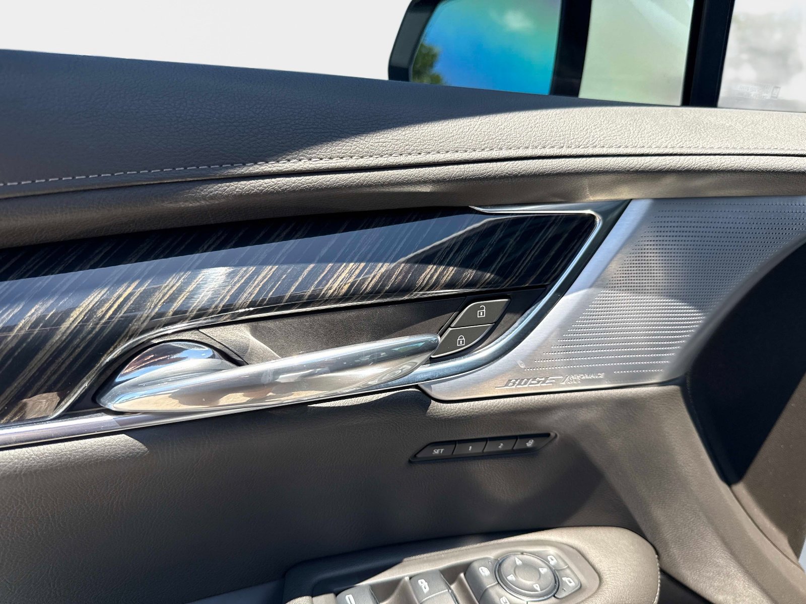 Used 2023 Cadillac XT6 Premium Luxury FWD image 19
