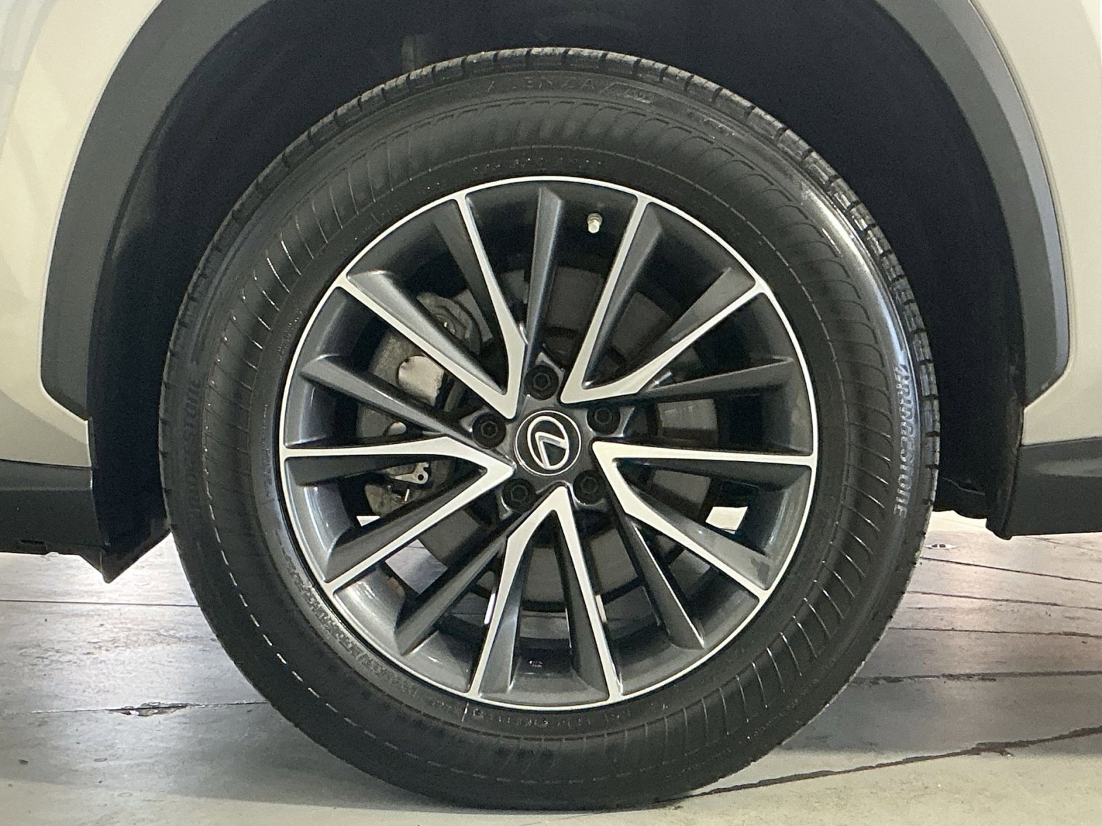 Used 2023 Lexus NX 350 AWD image 13