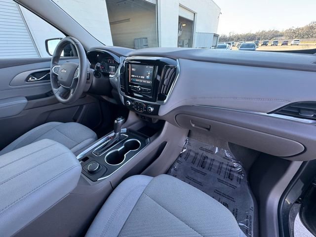Used 2018 Chevrolet Traverse LT image 31