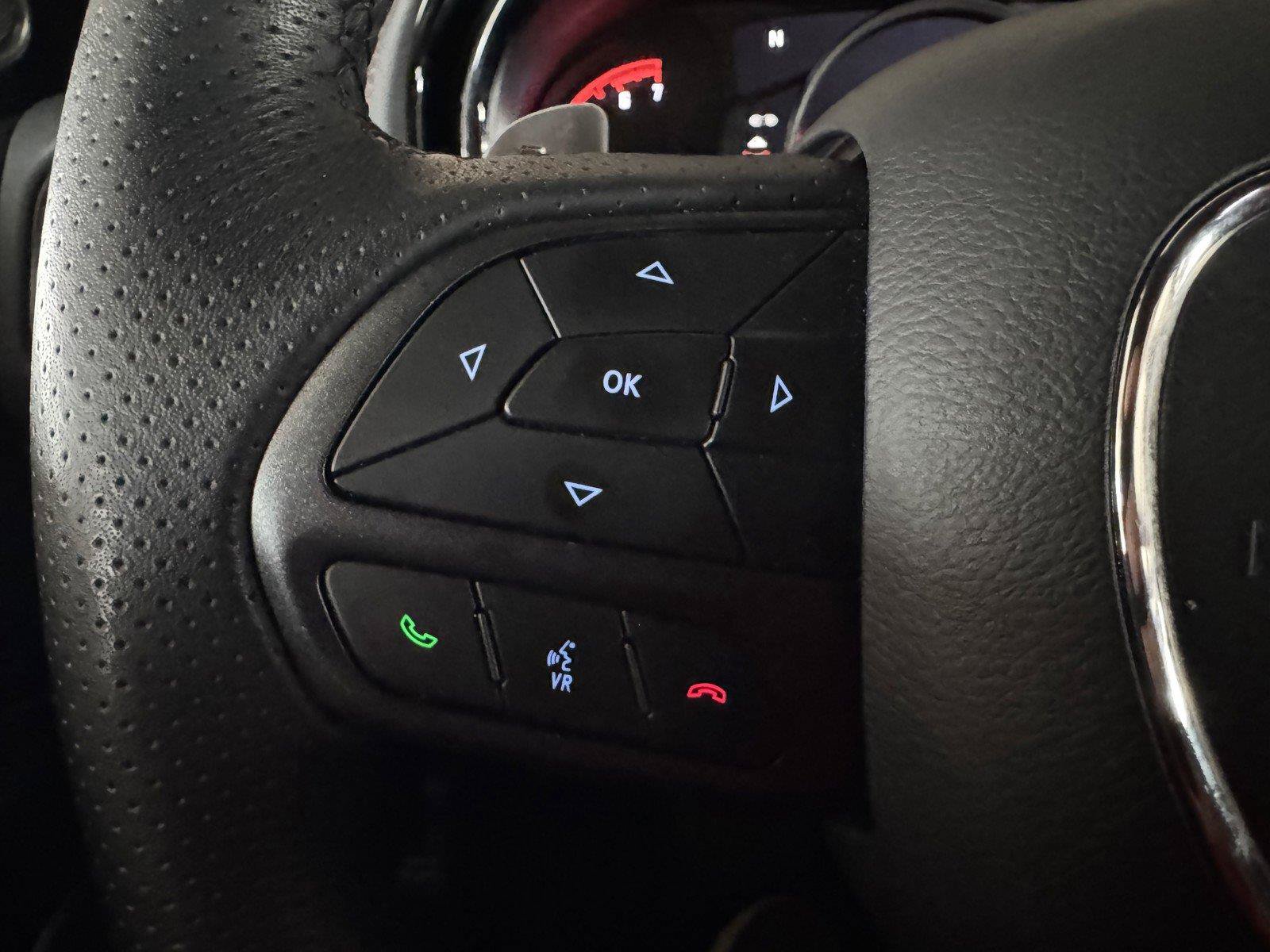 Used 2025 Dodge Durango R/T AWD/4WD image 25