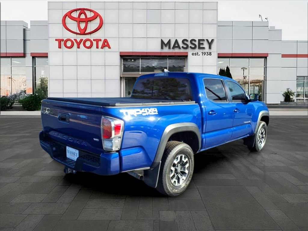 Used 2023 Toyota Tacoma TRD Off-Road w/ Technology Package AWD/4WD image 3