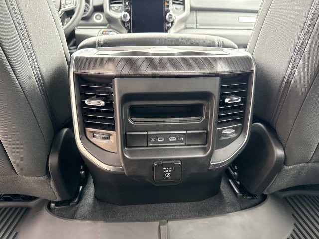 New 2026 RAM 1500 Big Horn AWD/4WD image 18