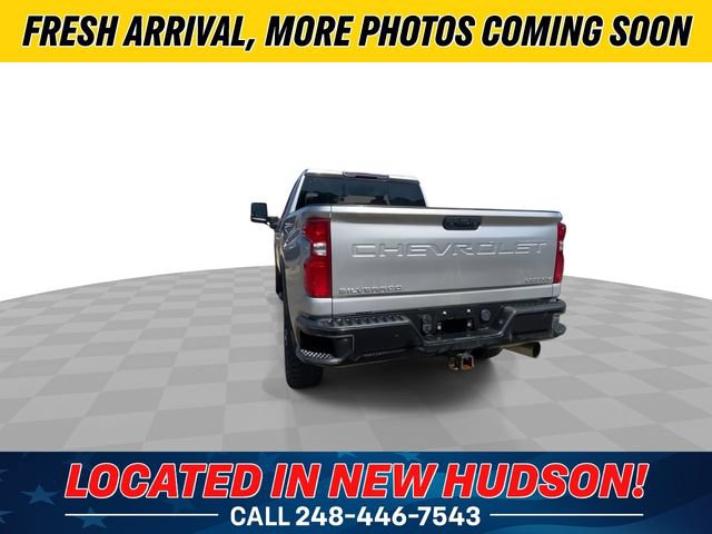 Used 2021 Chevrolet Silverado 2500 Custom w/ Custom Value Package AWD/4WD image 9