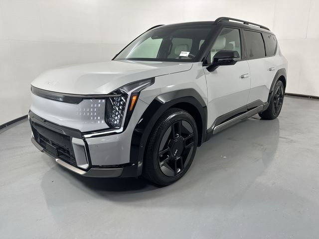 Certified 2026 Kia EV9 GT-Line AWD/4WD image 2