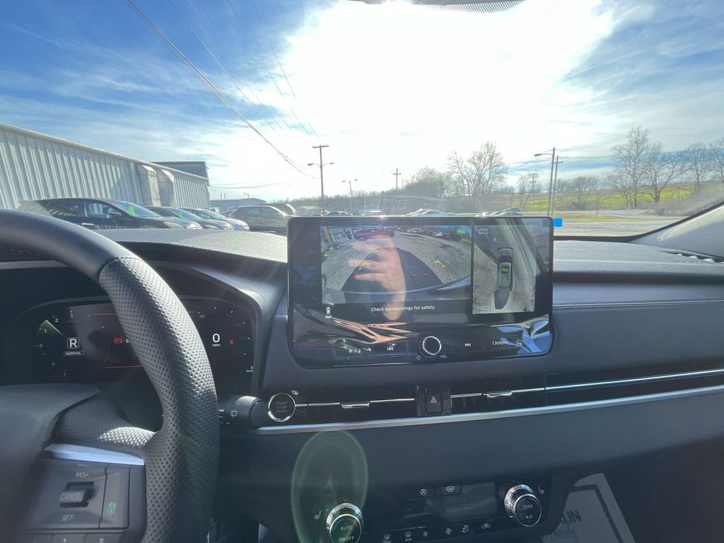 New 2026 Mitsubishi Outlander SE image 17