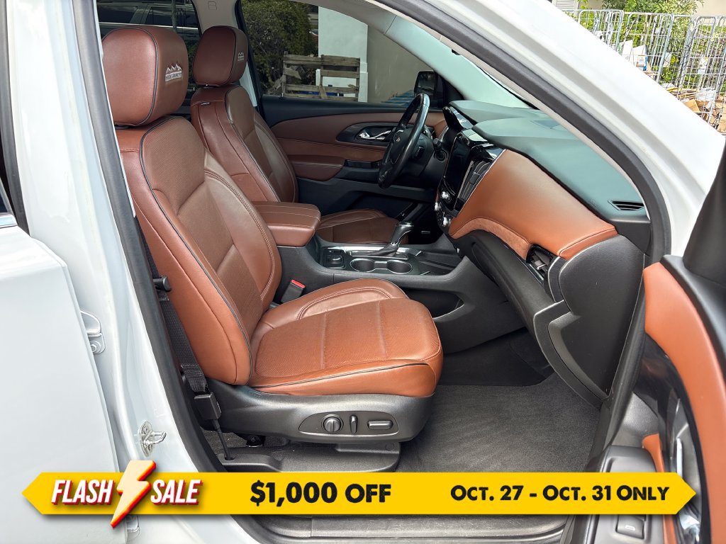 Used 2020 Chevrolet Traverse High Country w/ LPO, Cargo Package FWD image 6