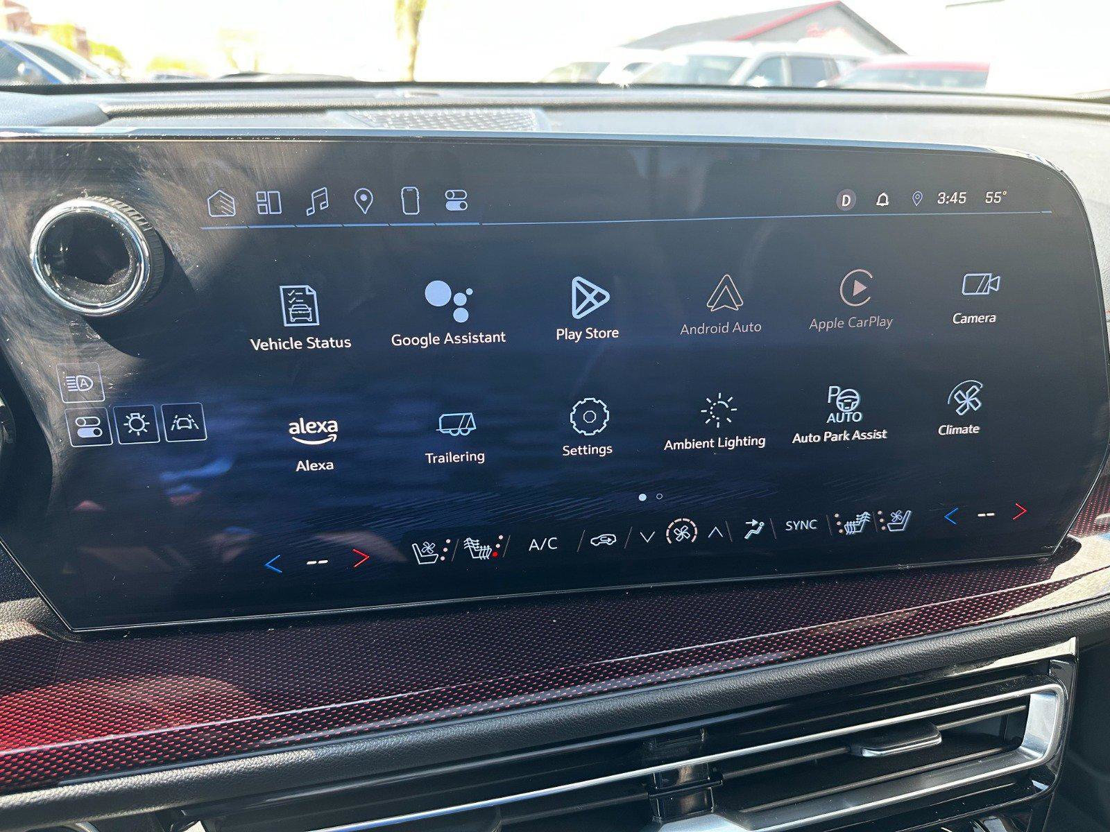 Used 2024 Chevrolet Traverse RS w/ LPO, Floor Liner Package image 15