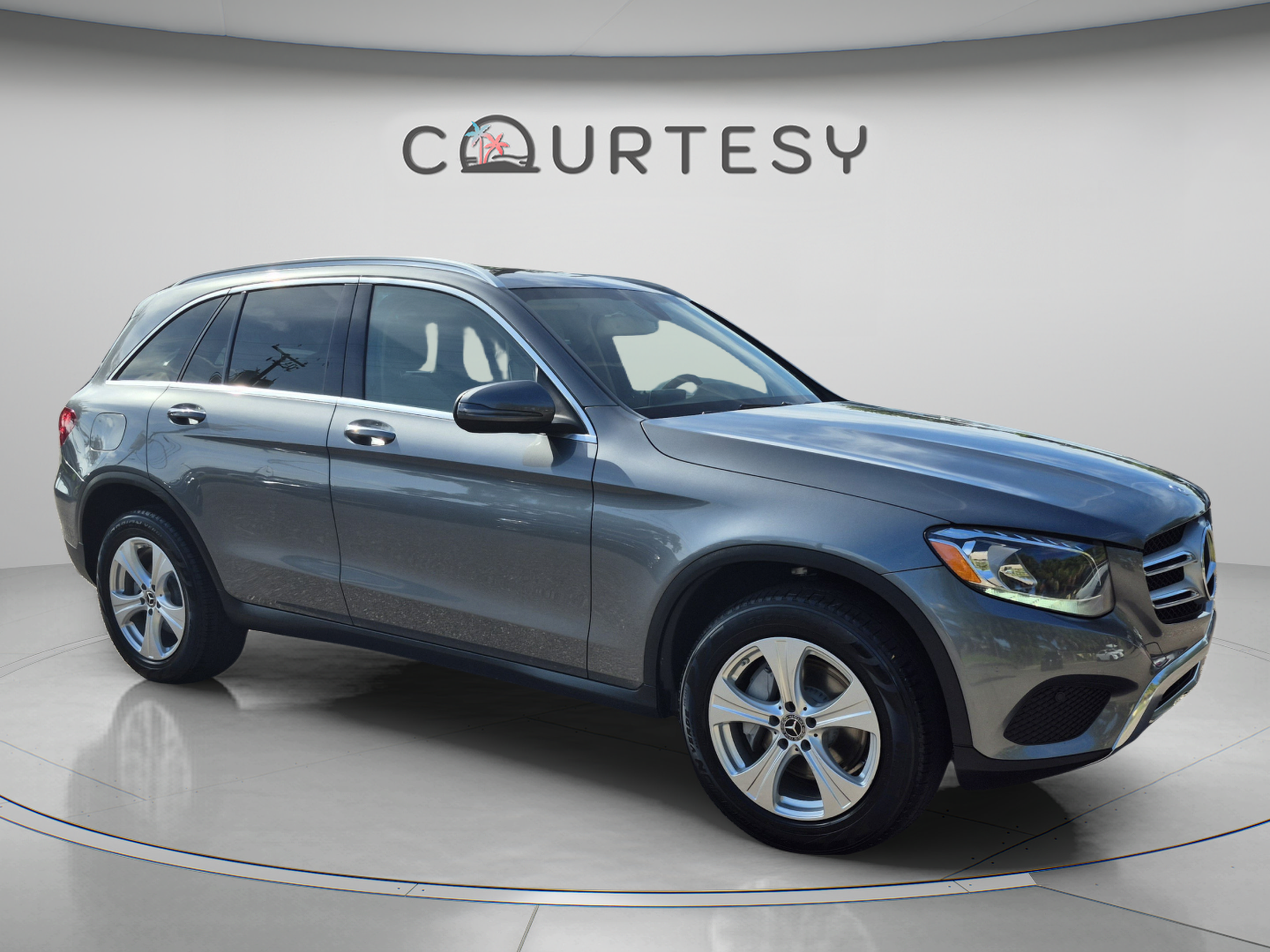 Used 2017 Mercedes-Benz GLC 300 image 7