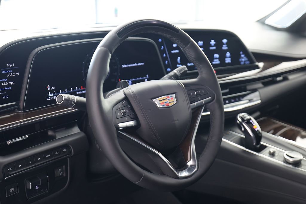 Used 2024 Cadillac Escalade ESV Premium Luxury Platinum w/ Heavy-Duty Trailer Package AWD/4WD image 20