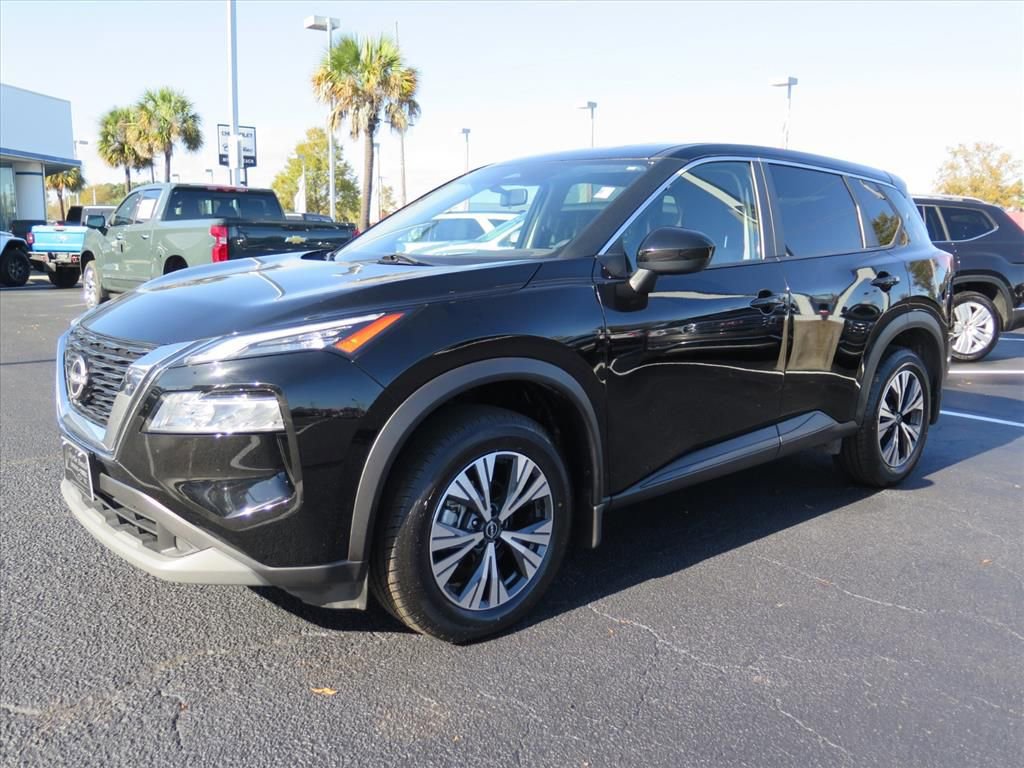 Used 2023 Nissan Rogue SV image 8