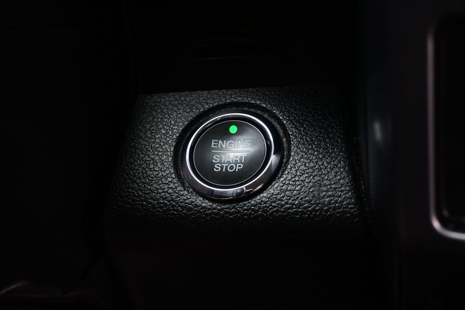 Used 2021 Ford Expedition Platinum AWD/4WD image 25