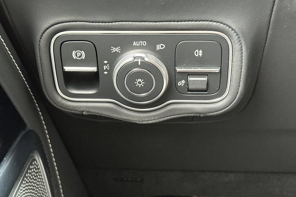 Used 2025 Mercedes-Benz G 63 AMG 4MATIC image 34