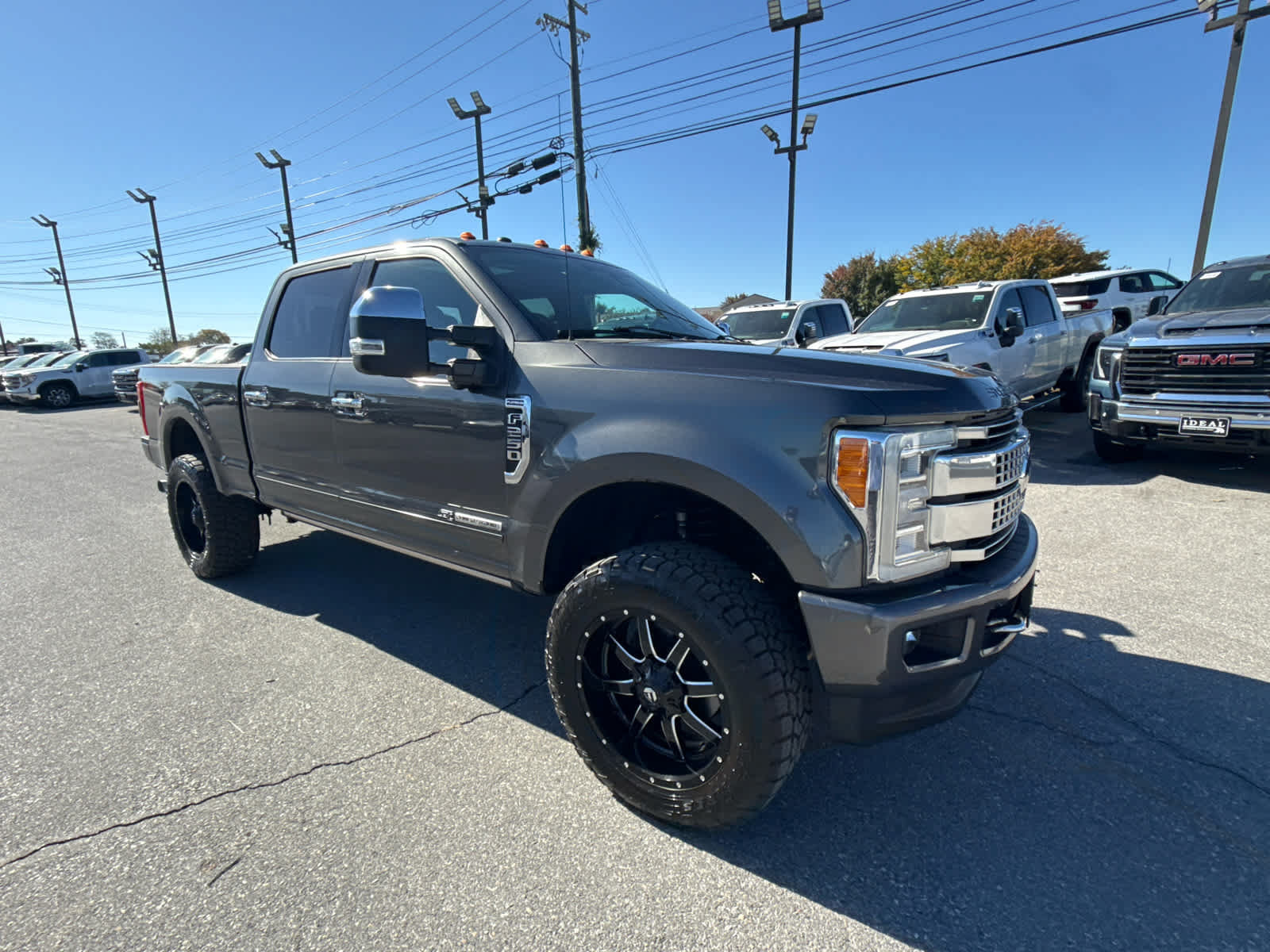 Used 2017 Ford F250 Platinum w/ Platinum Ultimate Package AWD/4WD image 30