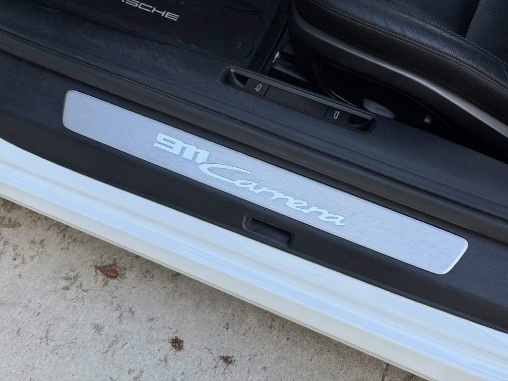 Used 2021 Porsche 911 Carrera image 27
