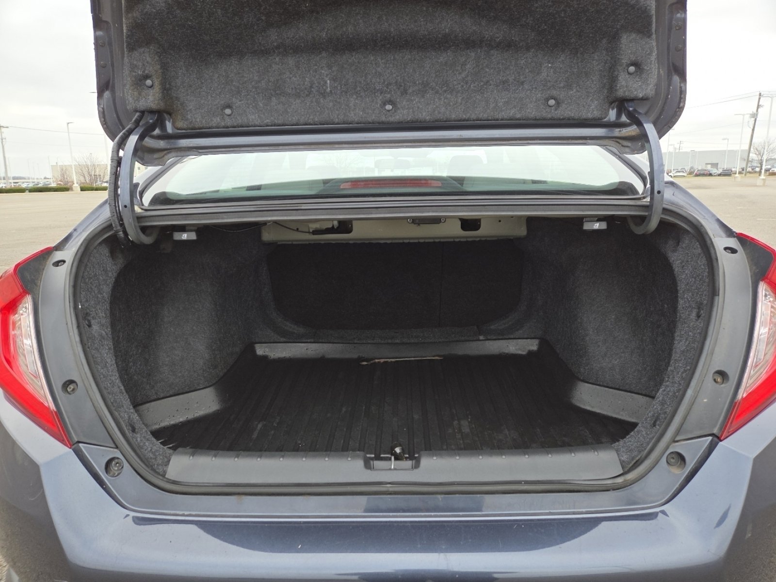 Used 2020 Honda Civic EX image 19