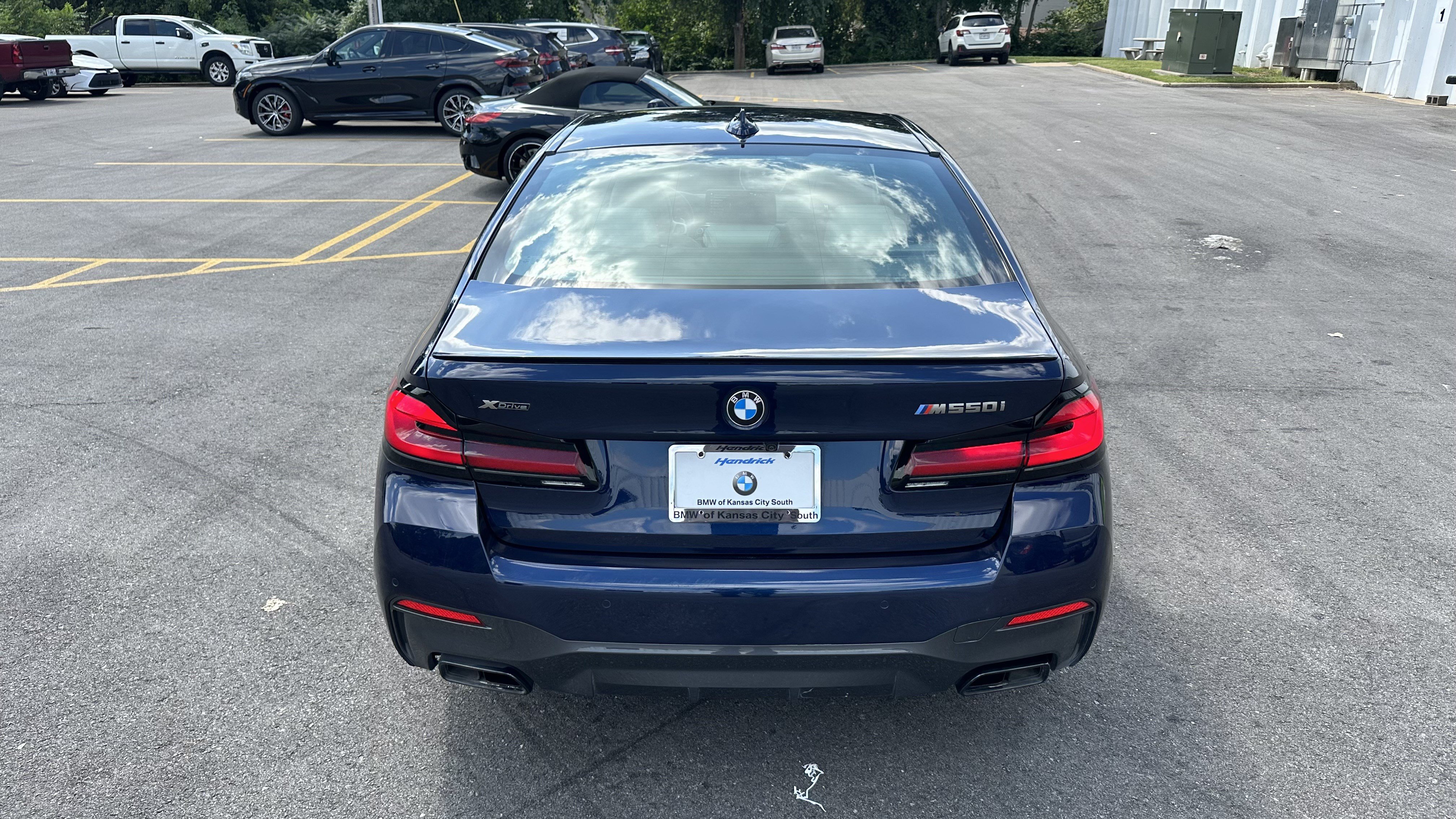 Certified 2023 BMW M550i xDrive w/ Executive Package AWD/4WD image 10