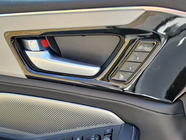 New 2026 Acura MDX FWD w/ Technology Package image 12