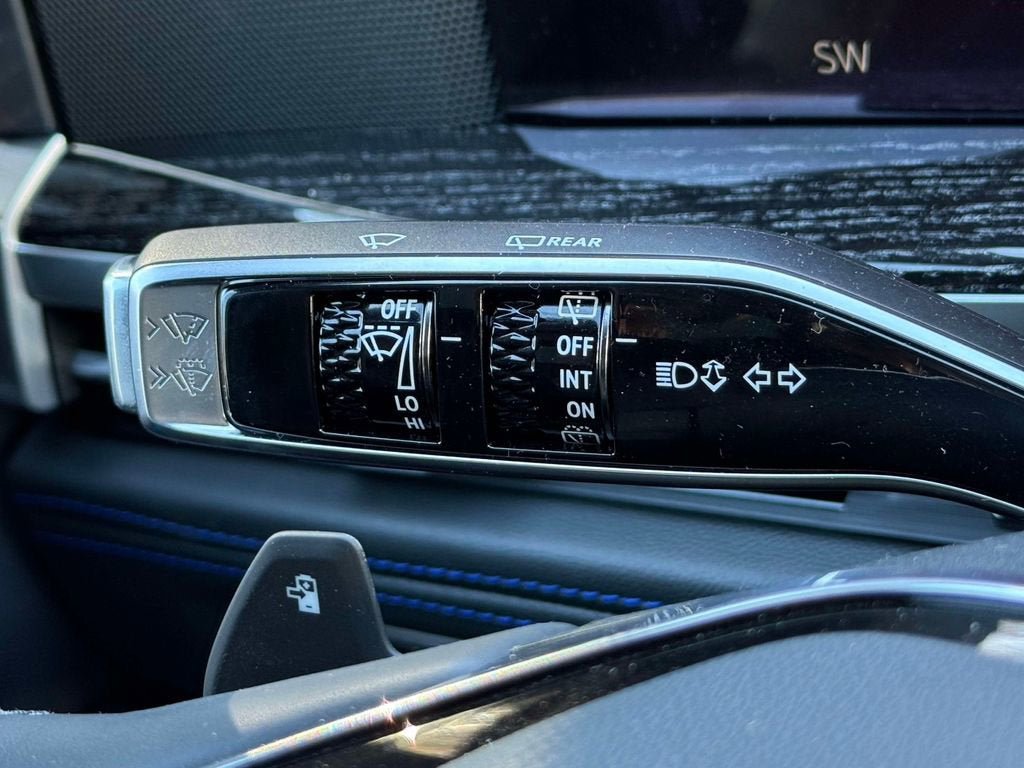 New 2025 Cadillac Escalade IQ Luxury 1 AWD/4WD image 20