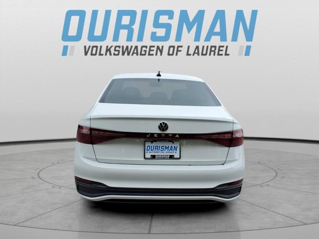 Used 2025 Volkswagen Jetta S image 4