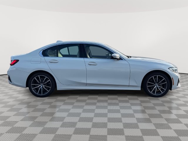 Used 2022 BMW 330i xDrive Sedan w/ Premium Package AWD/4WD image 5