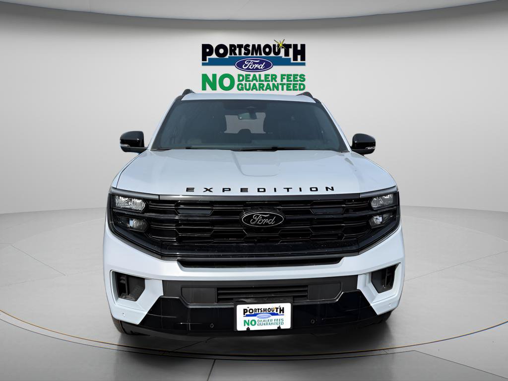 New 2025 Ford Expedition Max Platinum w/ Stealth Performance Package AWD/4WD image 10