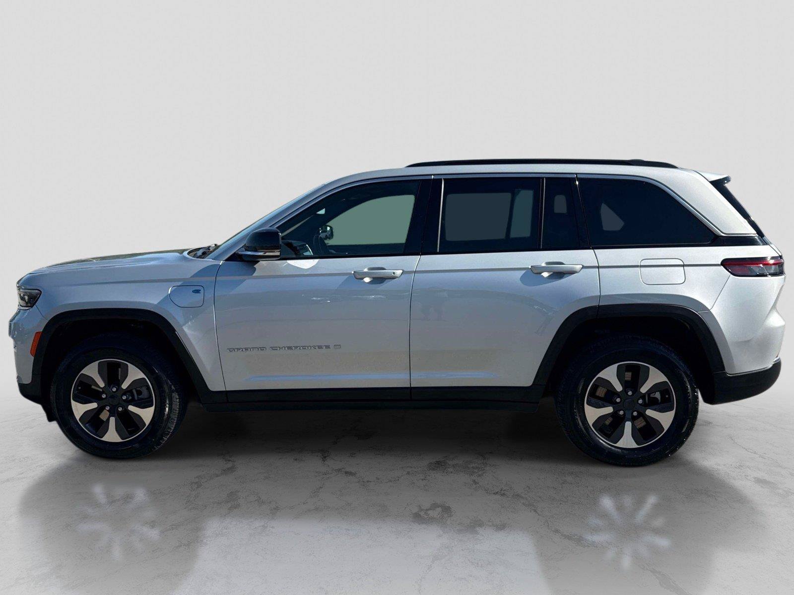 Certified 2024 Jeep Grand Cherokee Limited 4xe AWD/4WD image 8