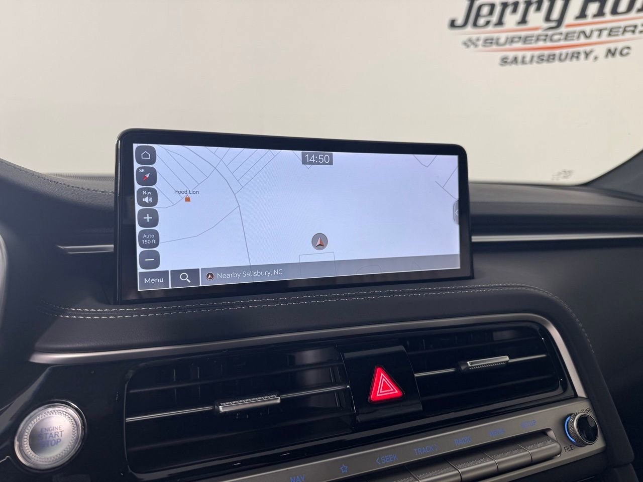 Used 2025 Genesis G70 3.3T Advanced image 18