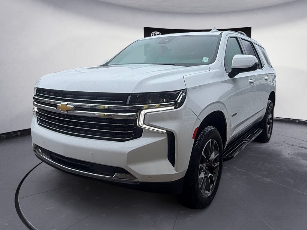 Used 2024 Chevrolet Tahoe LT w/ Luxury Package RWD image 1