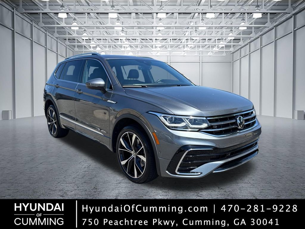 Used 2024 Volkswagen Tiguan SEL R-Line image 1