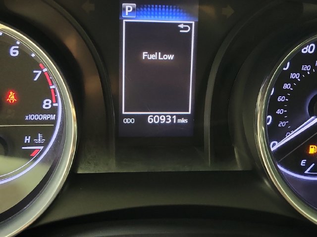 Used 2020 Toyota Camry LE FWD image 2