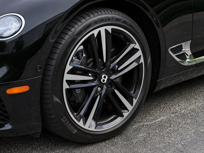 Used 2023 Bentley Continental GT V8 AWD/4WD image 9