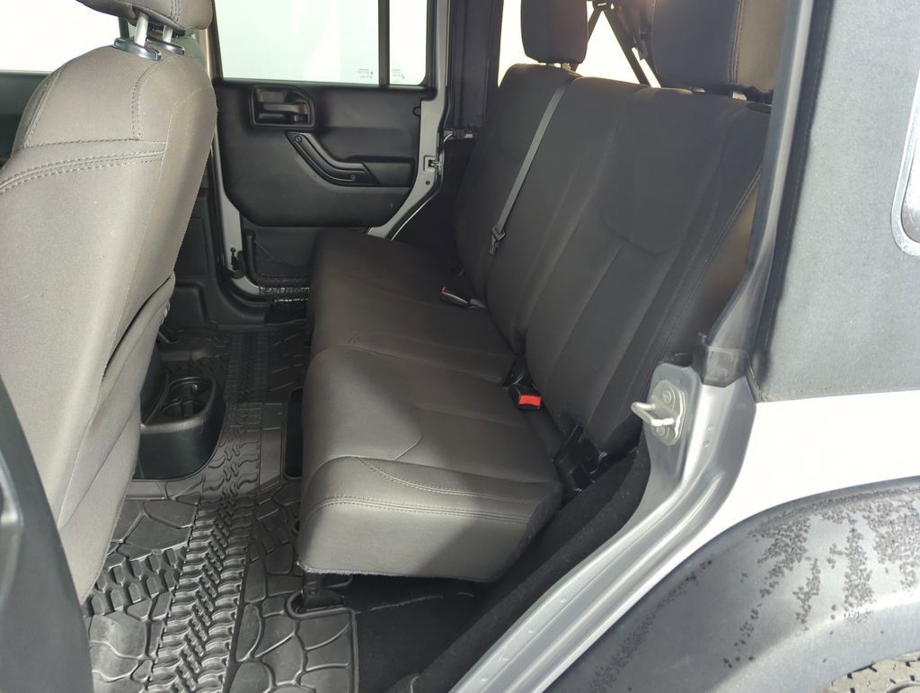 Used 2018 Jeep Wrangler Unlimited Sport S image 27